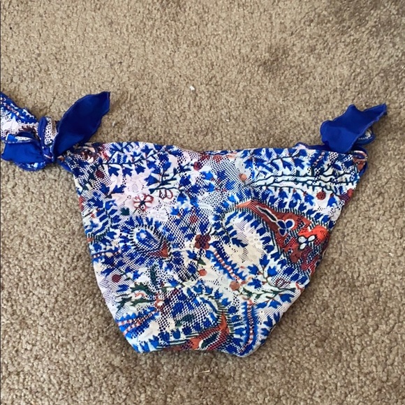 Becca  bikini bottoms - Picture 2 of 2